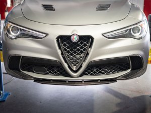 Alfa Romeo Stelvio Hood Air Vent Trim Kit - Quadrifoglio - Carbon Fiber